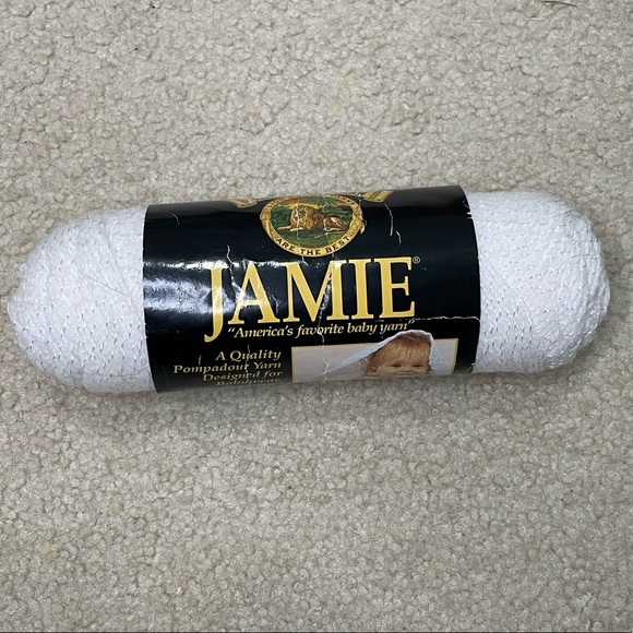 Fabulous Yarn Assortment!  NWT - Picture 4 of 13